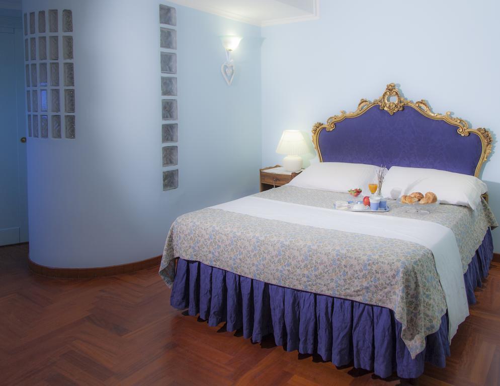 La Dolce Vista - B&B Di Charme 曼弗雷多尼亚 客房 照片